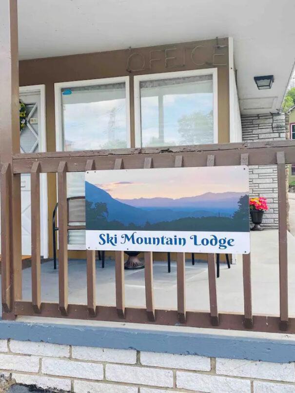 Mountain 3*